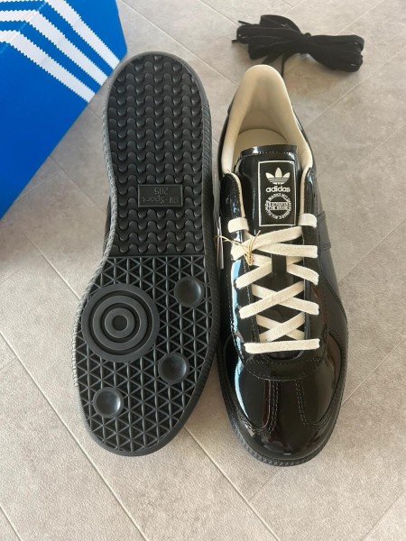 Adidas bw army core black patent brillant Tiktok