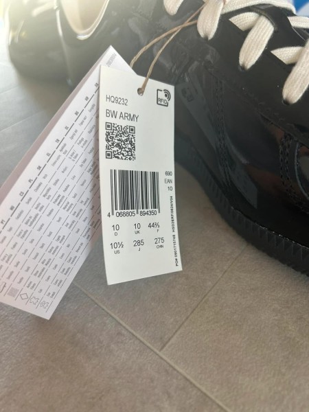Adidas bw army core black patent brillant Tiktok