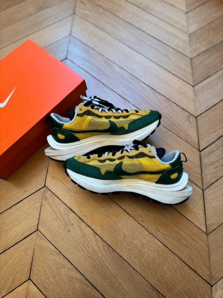 Nike vaporwaffle sacai yellow green brasil Brazil