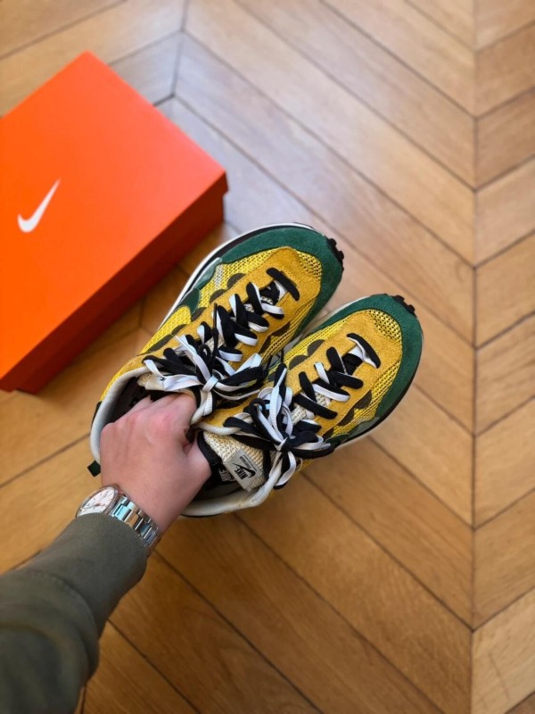 Nike vaporwaffle sacai yellow green brasil Brazil 2