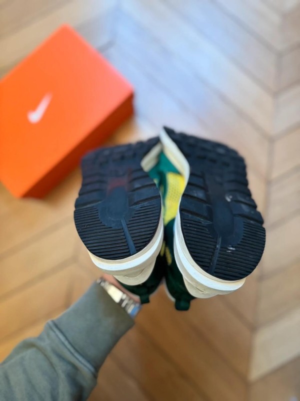 Nike vaporwaffle sacai yellow green brasil Brazil 2