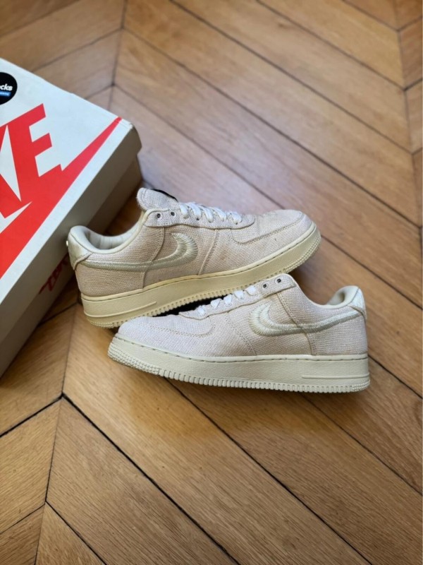 Nike X Stussy Air Force 1 low fossil 2