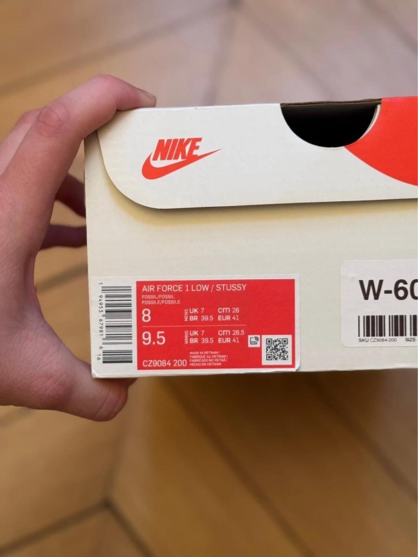 Nike X Stussy Air Force 1 low fossil 2