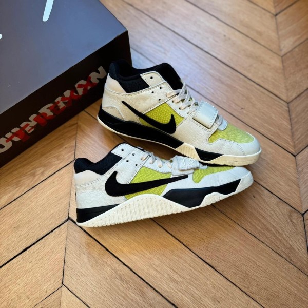 Jordan Jumpman Jack TR travis scott bright cactus Muslin