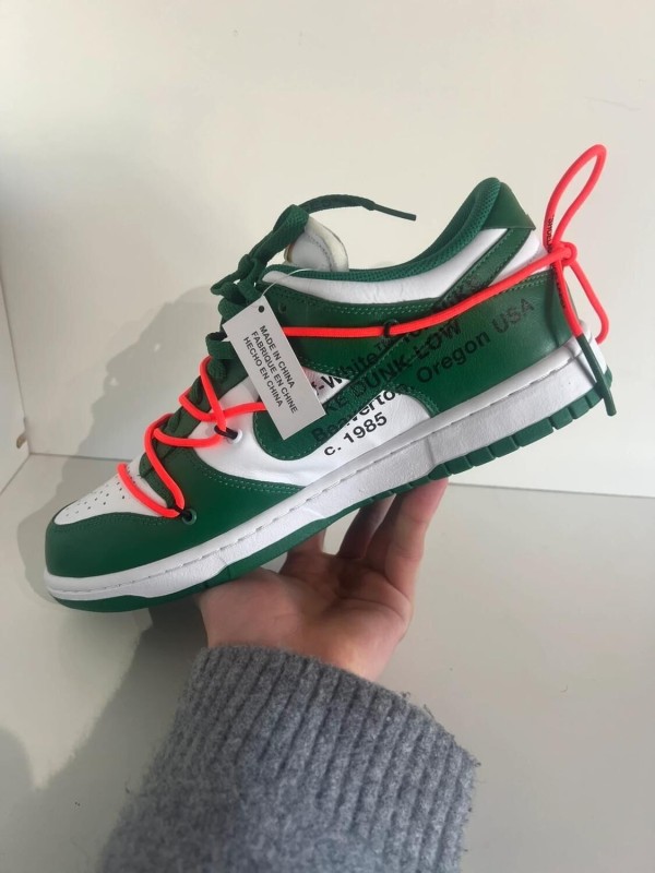 Nike dunk low x Off-White Pine green 2