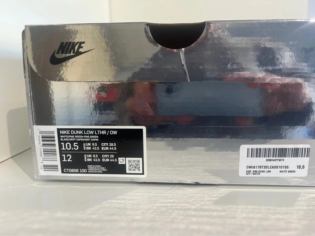 Nike dunk low x Off-White Pine green 2