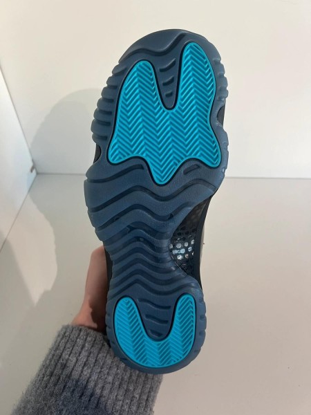 Nike Air Jordan 11 Gamma Blue (2025)