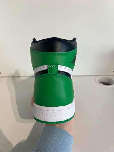 Nike air Jordan 1 Lucky Green