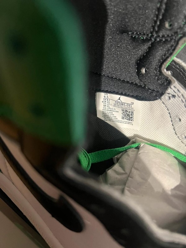 Nike air Jordan 1 Lucky Green 2