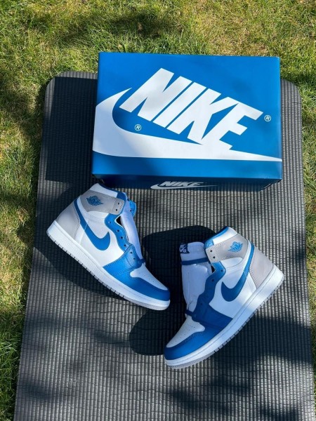 Nike air jordan 1 high true blue