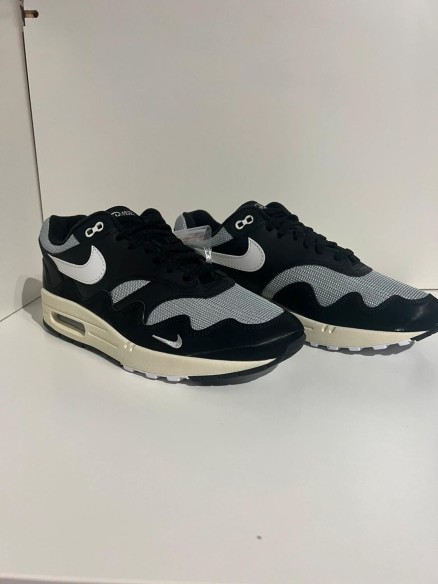 Nike air max 1 Patta Black (With bracelet)