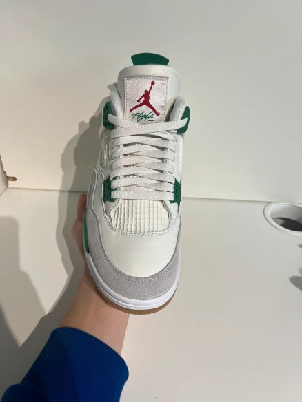 Nike air jordan 4 SB Pine Green