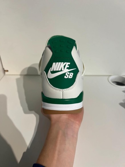 Nike air jordan 4 SB Pine Green