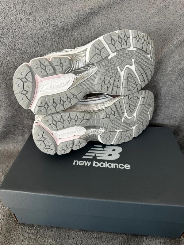 New balance 1906 2