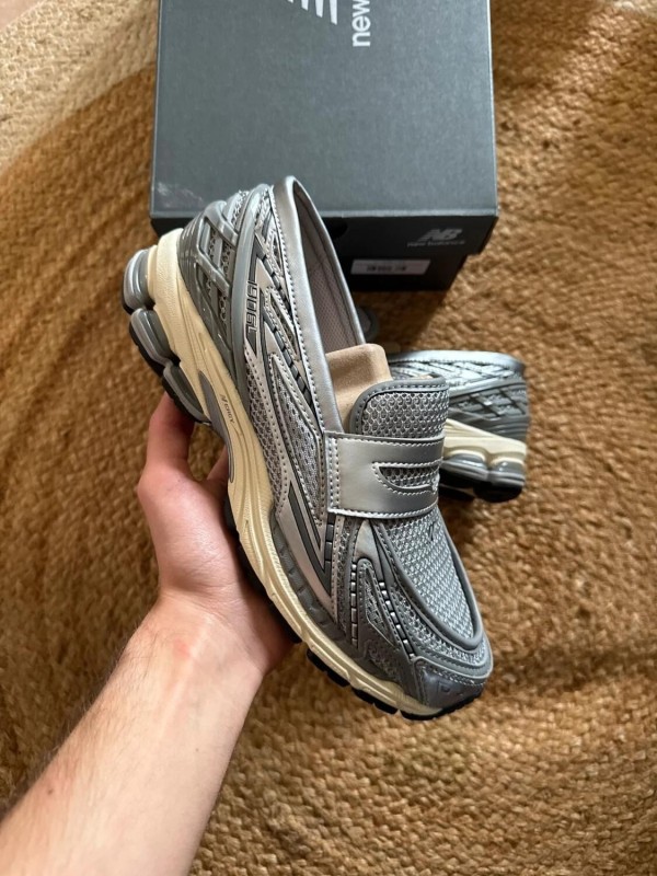 New Balance 1906L Silver - taille 41,5