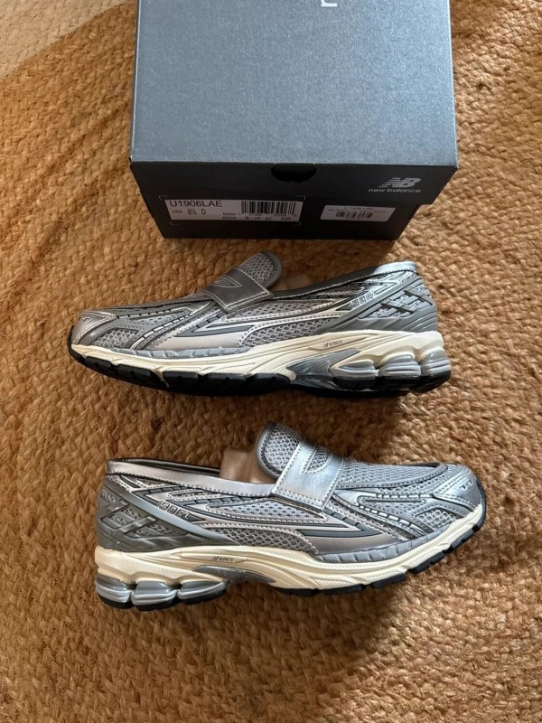 New Balance 1906L Silver - taille 42 2