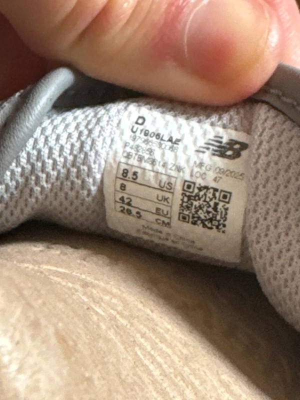 New Balance 1906L Silver - taille 42 2