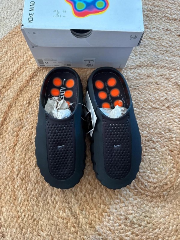 Nike Mind 001 Black - taille 42,5 2