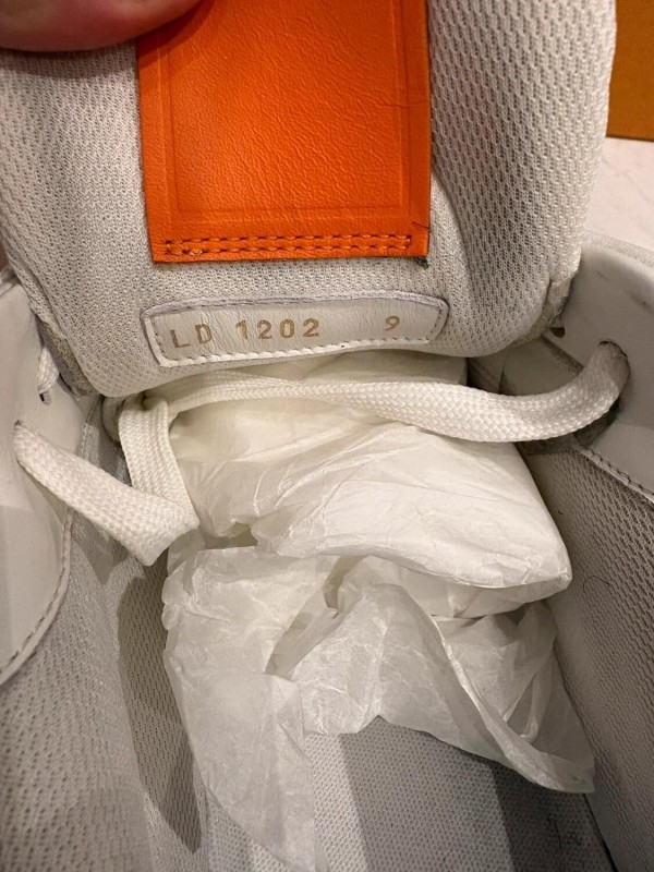 Louis Vuitton LV Trainer Signature 54 Orange Blanche taille 9 44-44,5 2