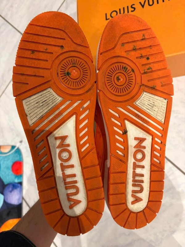 Louis Vuitton LV Trainer Signature 54 Orange Blanche taille 9 44-44,5 2