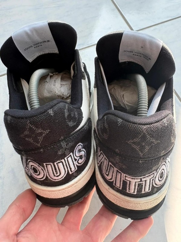 Louis vuitton lv trainer denim scratch velcro virgil abloh noir blanc taille 7 42-42,5 2