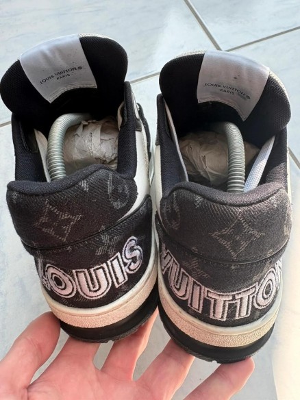 Louis vuitton lv trainer denim scratch velcro virgil abloh noir blanc taille 7 42-42,5