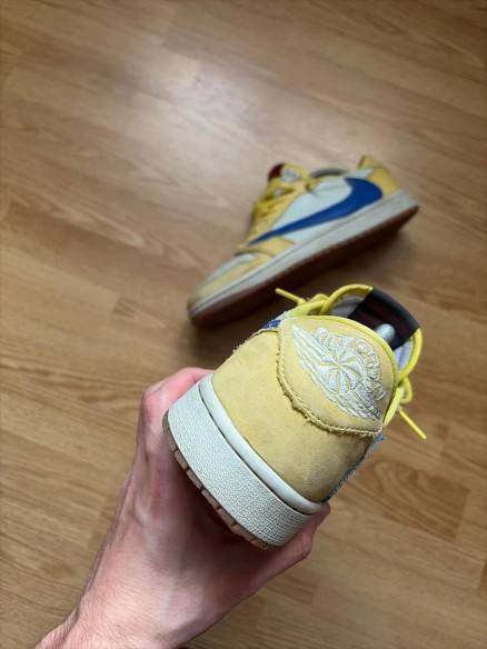 Nike air jordan 1 low Travis canary