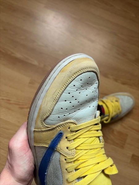 Nike air jordan 1 low Travis canary