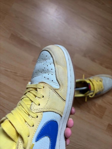 Nike air jordan 1 low Travis canary