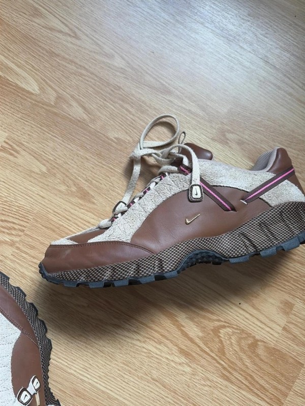 Nike air humara Jacquemus marron taille 47 2