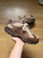 Nike humara jacquemus marron