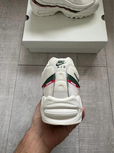 Air Max 95 Undefeated Sail