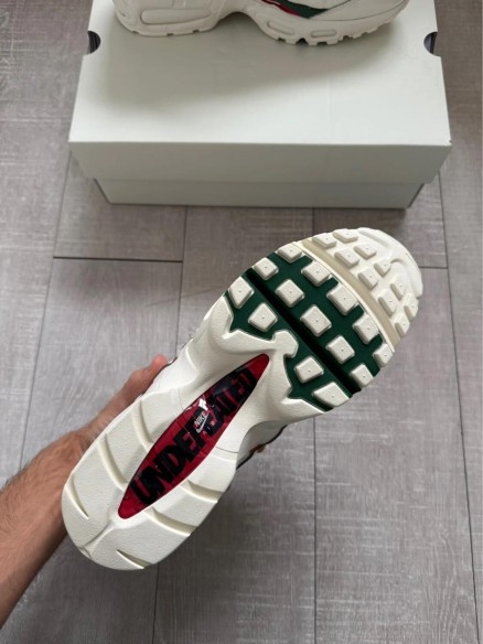 Air Max 95 Undefeated Sail