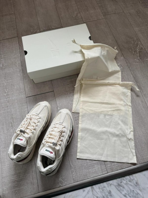 Air Max 95 Undefeated Sail 2