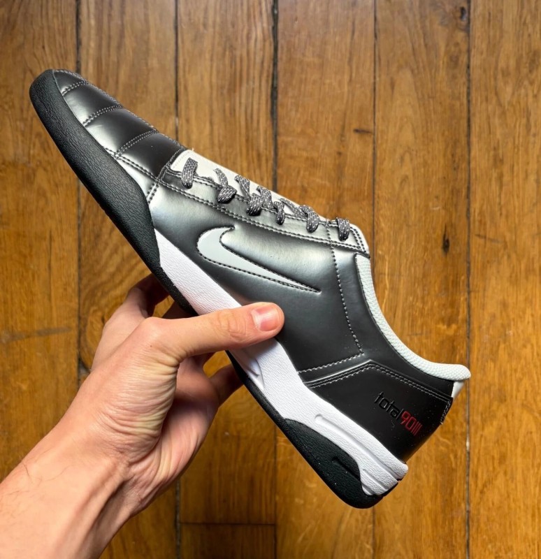 Nike total 90 3 foot football futsal graphite grey white blanc gris 45,5