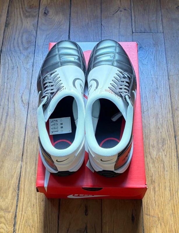 Nike total 90 3 foot football futsal graphite grey white blanc gris 45 2