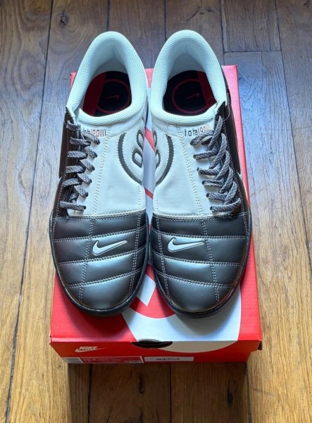 Nike total 90 3 foot football futsal graphite grey white blanc gris 44,5