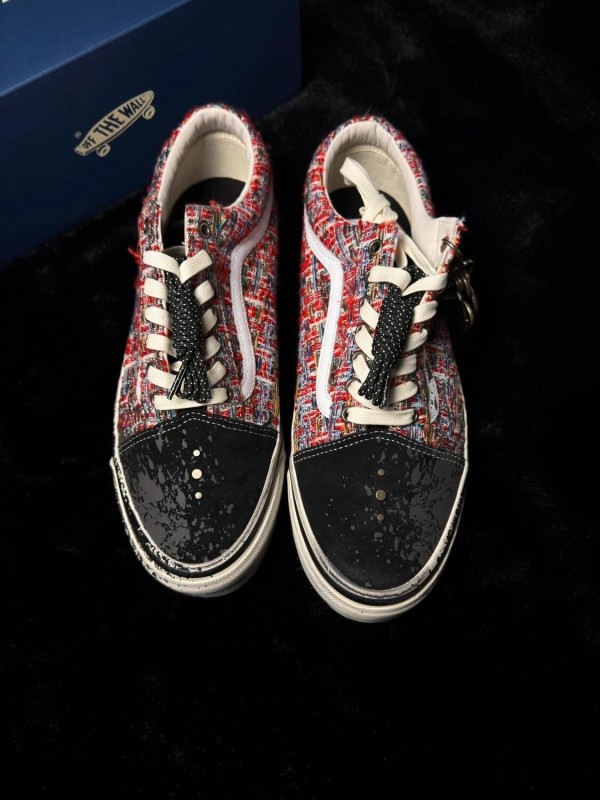 Vans old skool premium charms red black - taille 45 2