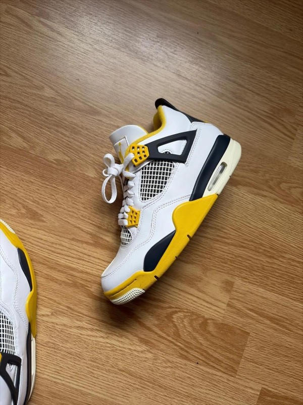 Nike air jordan 4 vivid sulfur jaune blanche 2