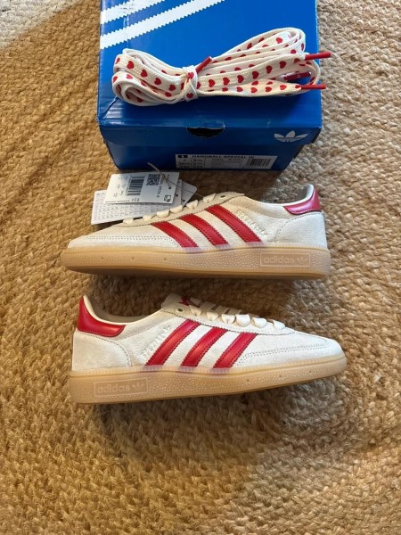Adidas handball spezial valentines day 2026 - taille 38,5