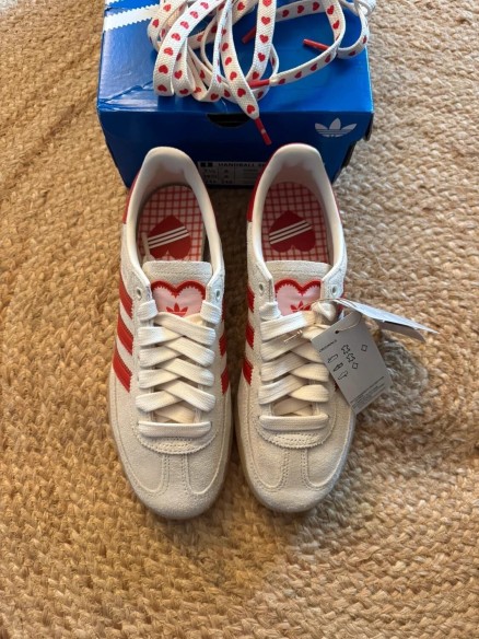 Adidas handball spezial valentines day 2026 - taille 39