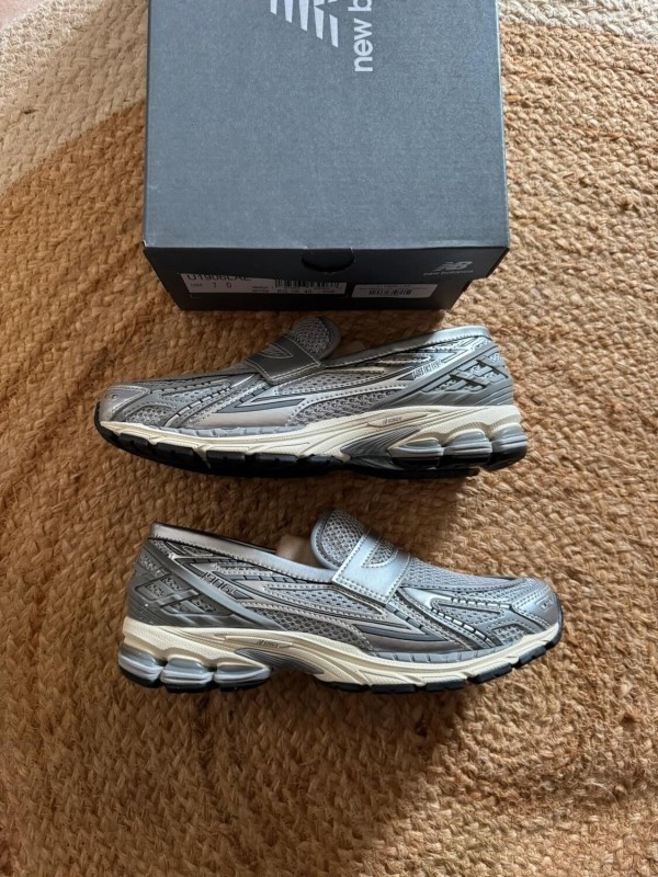 New balance 1906L Silver - taille 40 2
