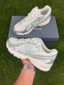 New Balance 740 Metallic Pearl 37