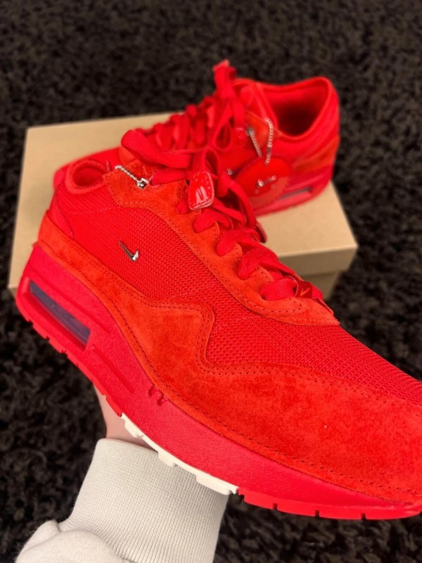 Nike Air Max 1 SP Jacquemus Rouge Taille 43 2