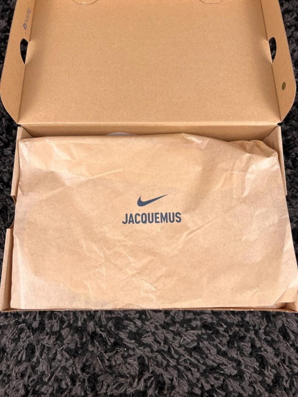 Nike air max 1 SP Jacquemus Rouge Taille 42 2