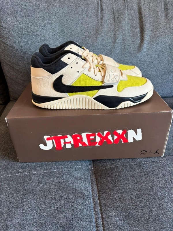 Nike x Travis Scott "Cactus Jack" Muslin 44 2