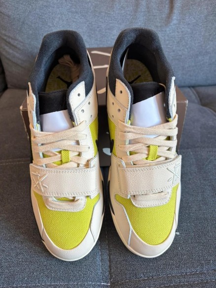 Nike x Travis Scott "Cactus Jack" Muslin 44
