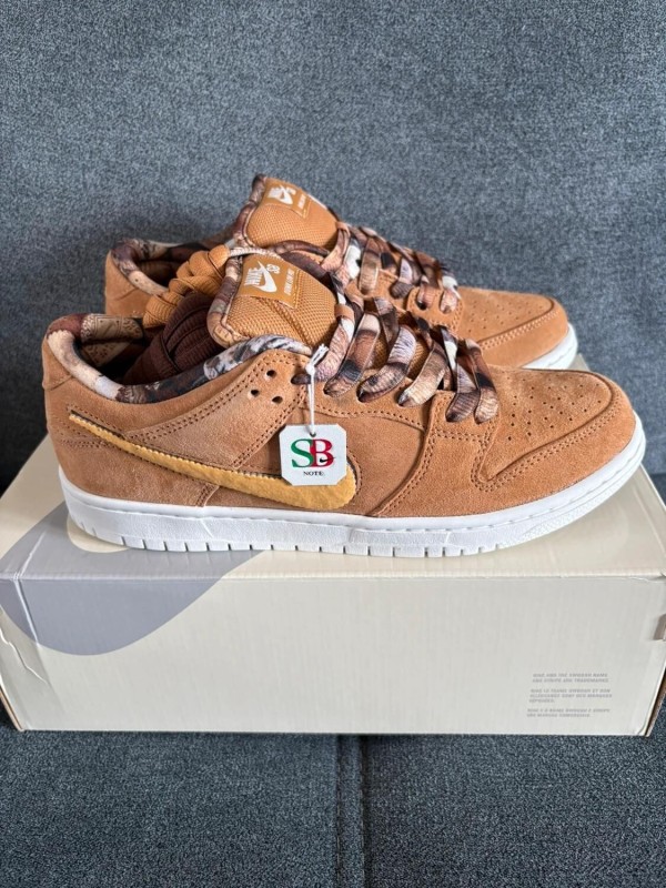 Dunk sb Note Manchester 40,5 2