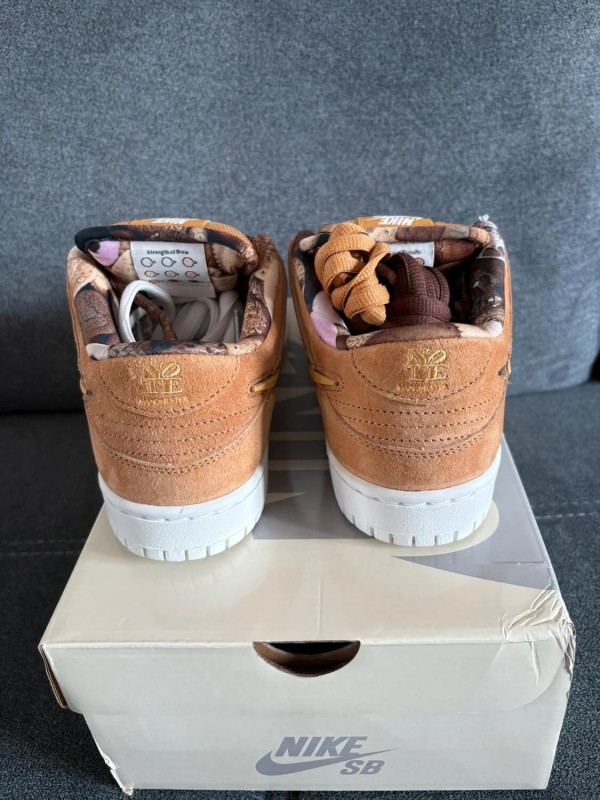 Dunk sb Note Manchester 40,5 2