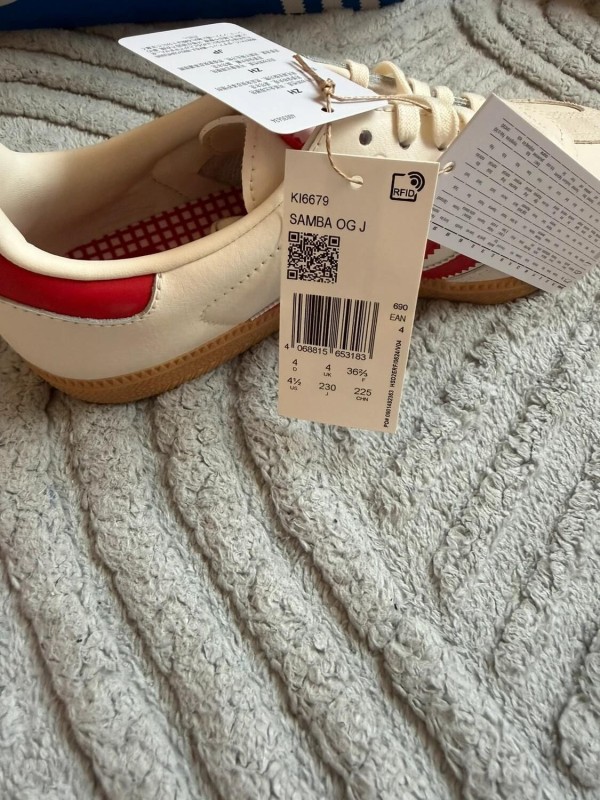 adidas samba red cream " Saint Valentin " Taille 36,5 2